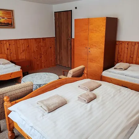 Zorhouse